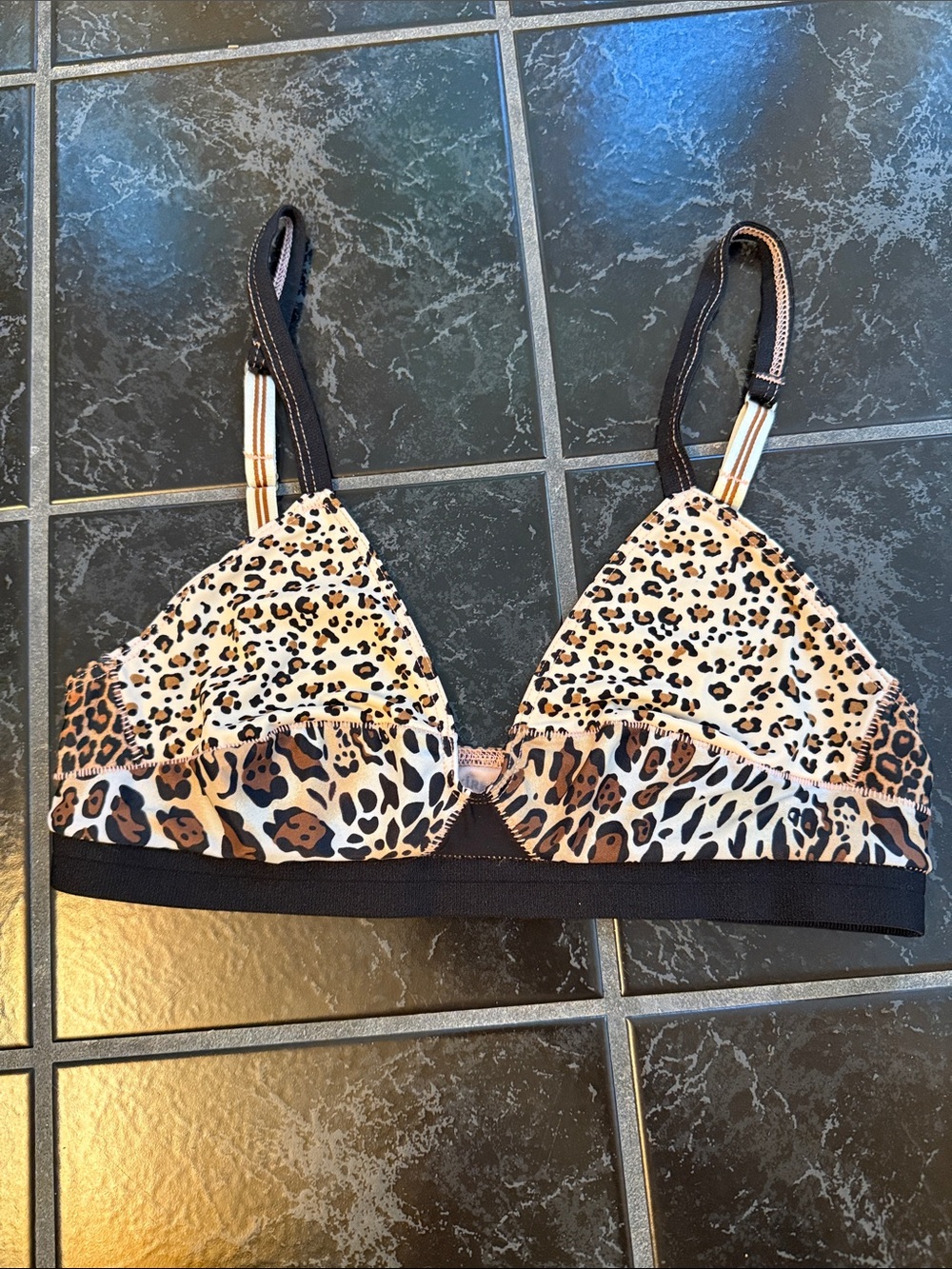 XiRENA Leopard Print Bralette/ bikini- Black & Tan medium